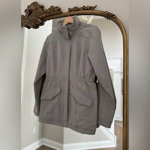 NorthFace Windwall Women’s Gray Full-Zip Jacket, Size Medium